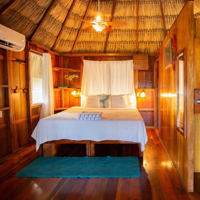 St. George'S Caye Resort Kota Belize Bagian luar foto